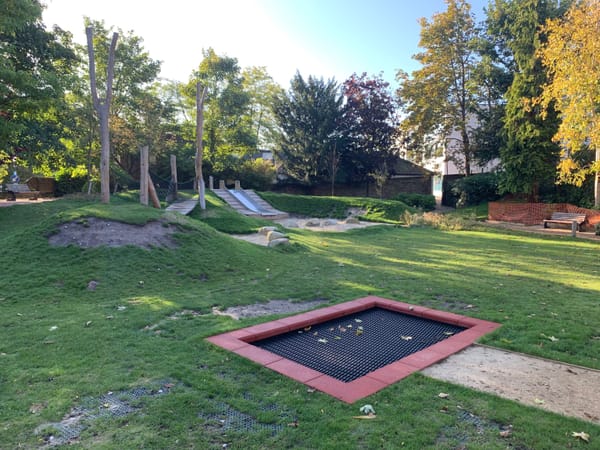 Westnye Gardens