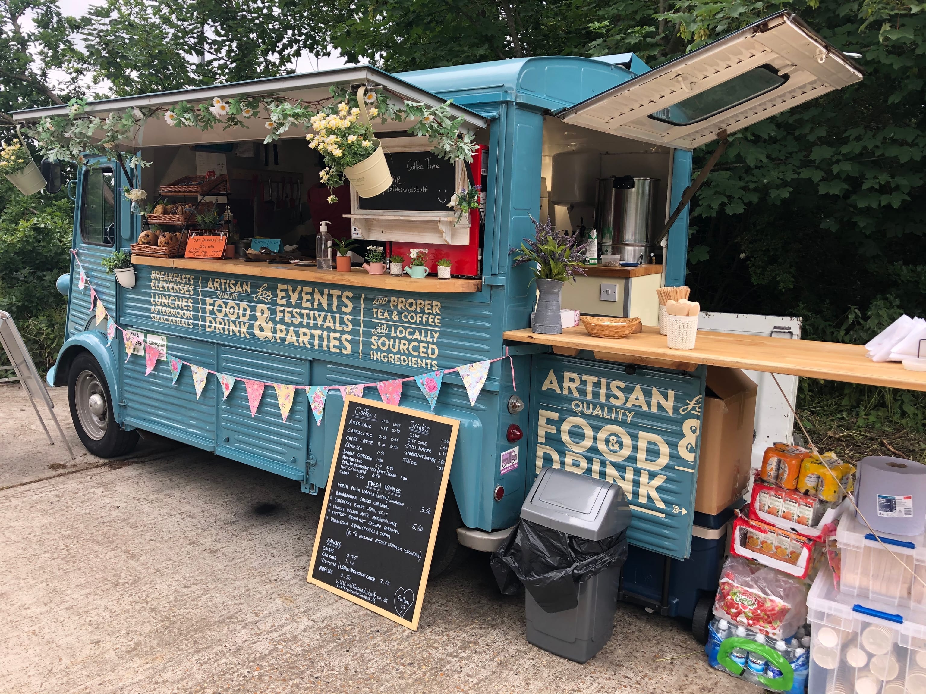 Coffee Shops Open for Takeaway in Guildford